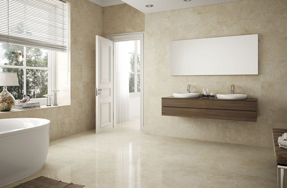 crema-marfil-furdo.jpg Cifre Crema Marfil polírozott padlólap 60x120 - Image 1